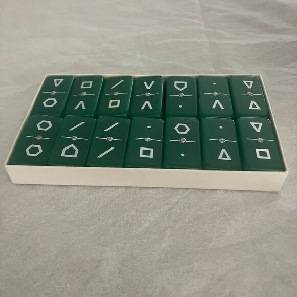 Vintage 1960s PUREMCO Marblelike Dominoes #616 – Geometric Green Set – Waco, TX - Picture 5 of 5